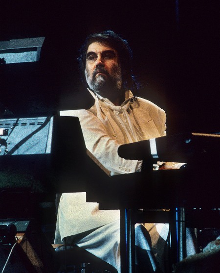 Muere Vangelis, el gran compositor de msica con evocaciones galcticas