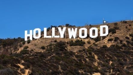 Sindicato de Guionistas de Hollywood pide al Gobierno regular Amazon, Netflix y Disney