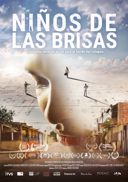 El salto de los ngeles y Nios de Las Brisas premiadas en el Festival ELCO