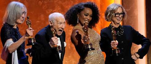 Mel Brooks recibe un Oscar honorfico a los 97 aos