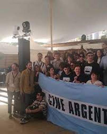 El cine argentino alz su voz en Cannes contra los recortes de Milei