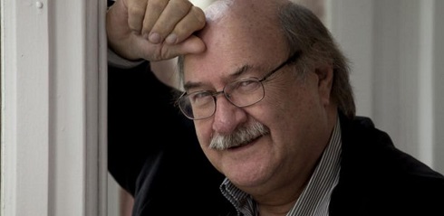 Muere el escritor chileno Antonio Skrmeta, autor de 'El cartero de Neruda'